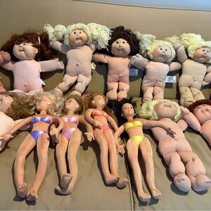 Cabbage patch dolls
